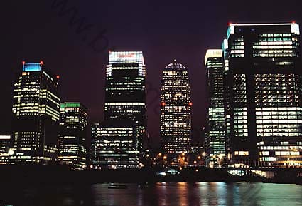 4732_canary wharf london docklands offices flats docks licensed royalty free 