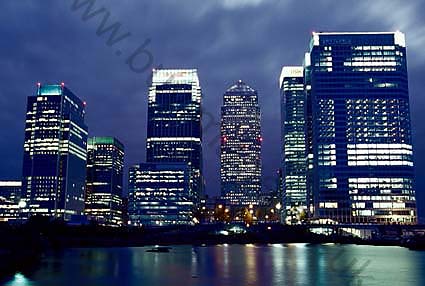 4737_canary wharf london docklands offices flats docks licensed royalty free 