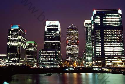 4739_canary wharf london docklands offices flats docks licensed royalty free 