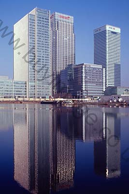 5075_canary wharf london docklands offices flats docks licensed royalty free 
