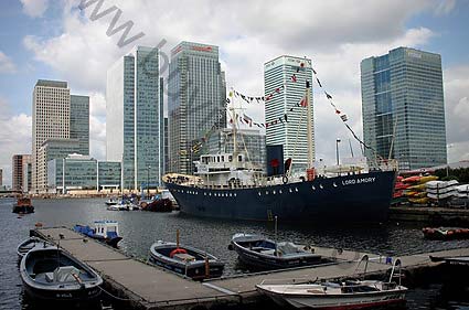 592_canary wharf london docklands offices flats docks licensed royalty free 