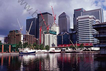 4395_canary wharf london docklands offices flats docks licensed royalty free 