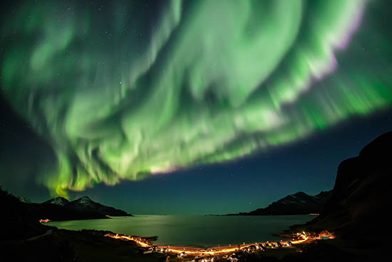 Title : Aurora Borealis or Northern Lights, Kvaloya, Troms Norway