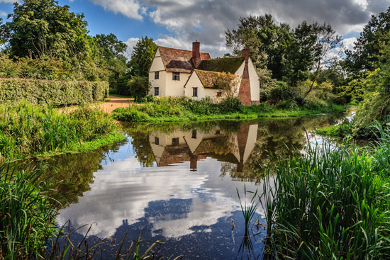 Title : Willy Lott's Cottage Flatford Mill Suffolk England