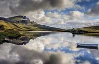 old-man-of-storr-isle-of-skye-scotland-lake-reflections